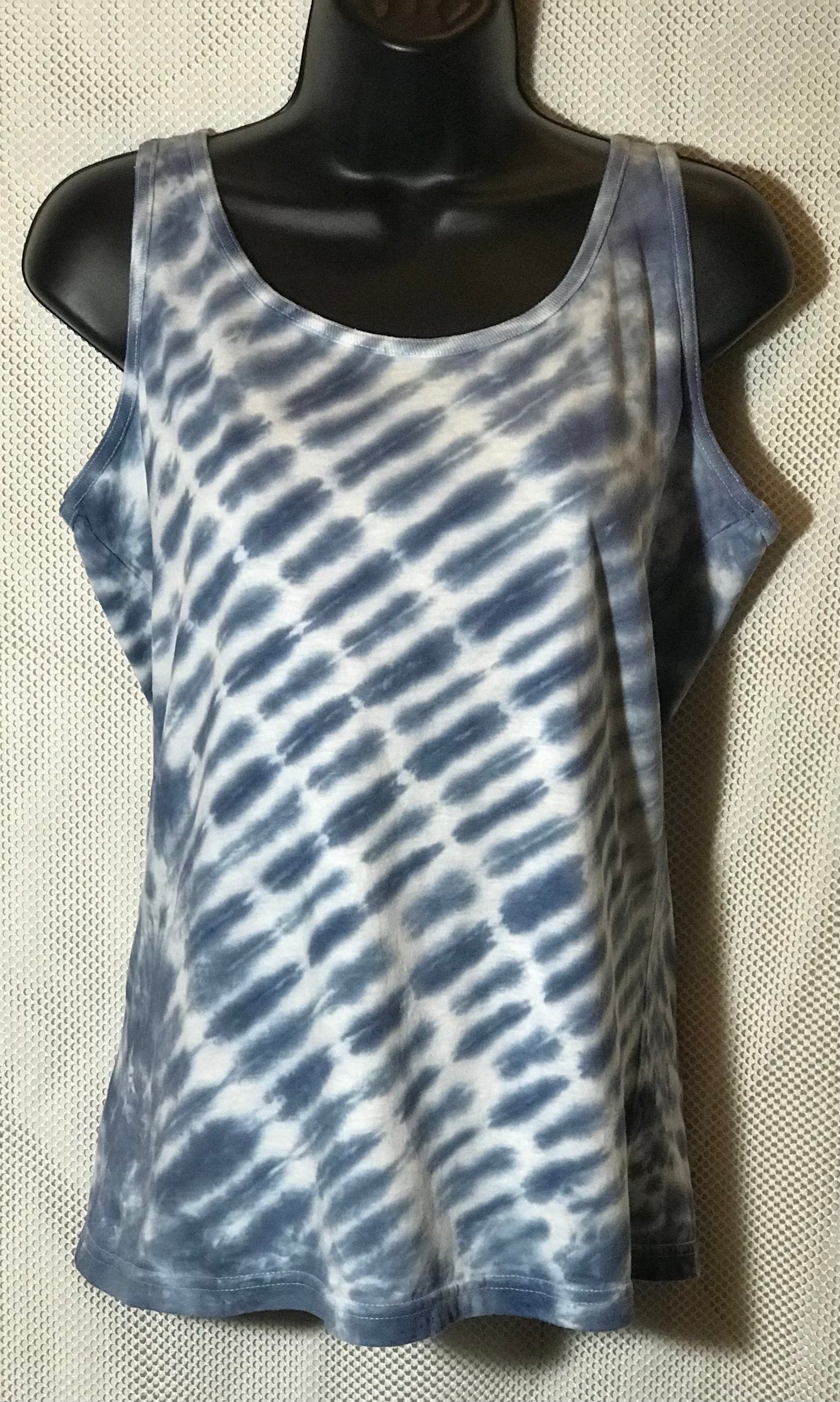 Adult Medium Womens Tank Wedgewood Blue and White Tire Track #266