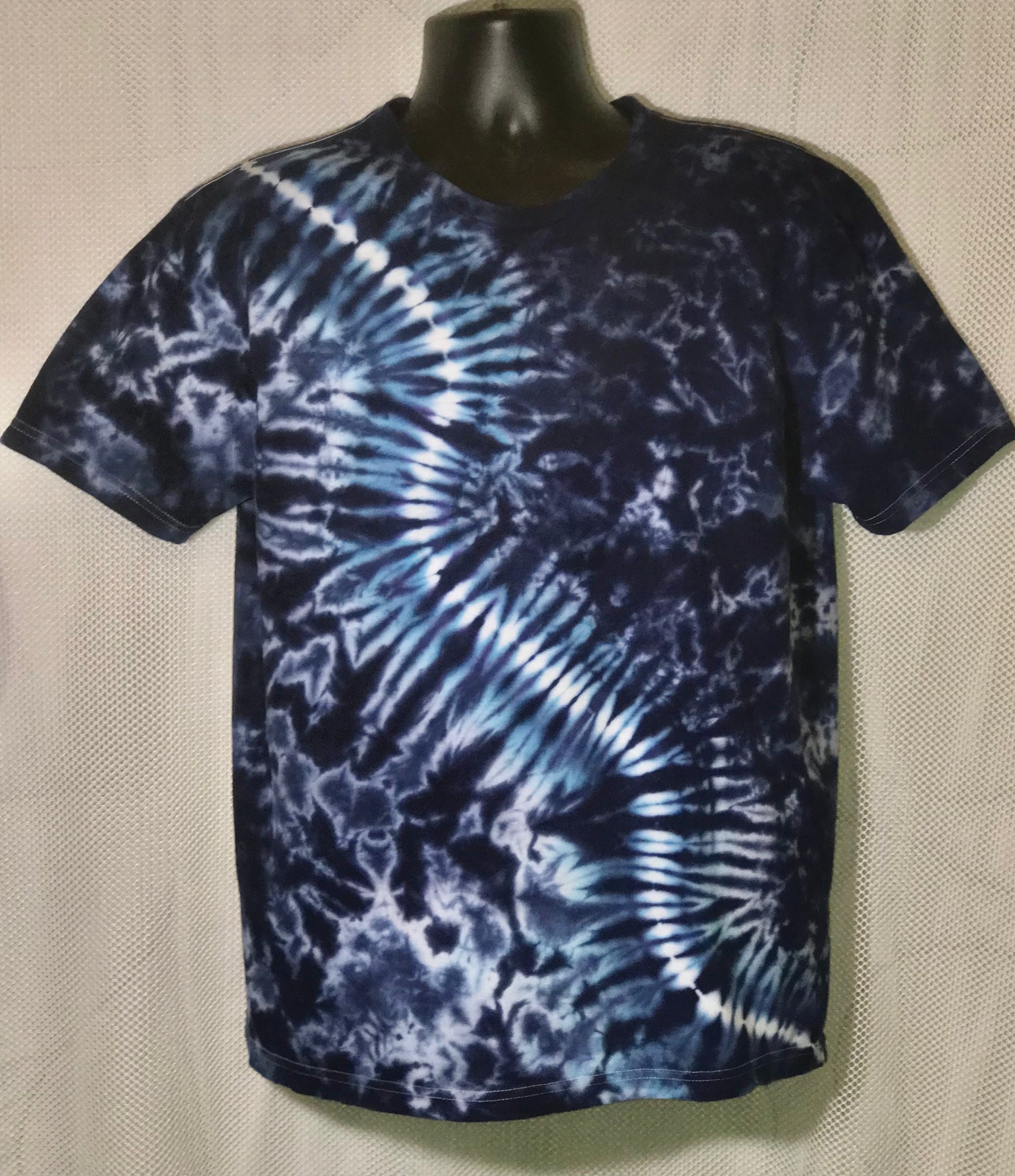 Adult Large Light and Dark Blue Lightning Bolt #493