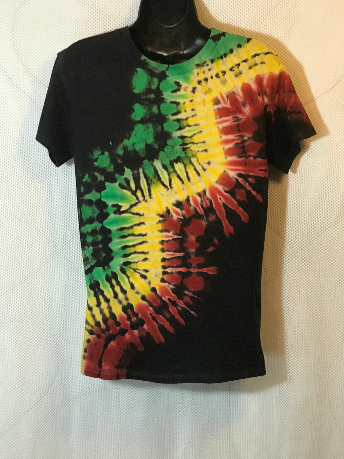 Adult Small Black Yellow Green and Red Zig Zag #030