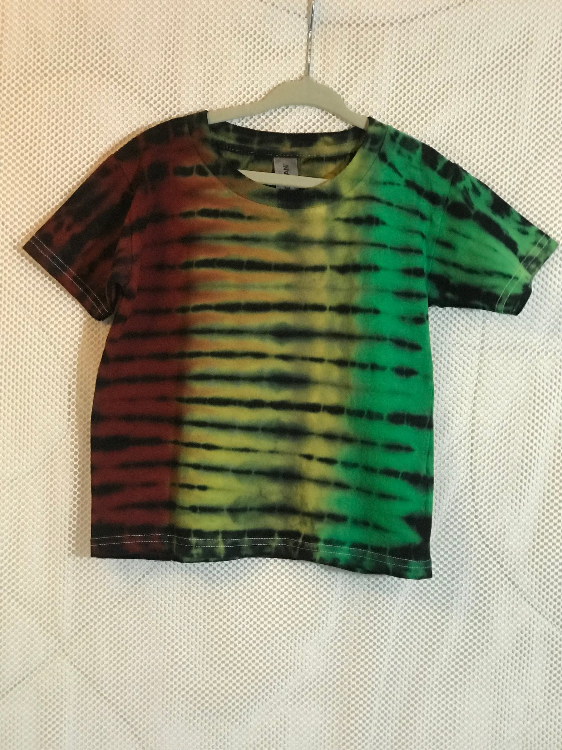 Toddler 3T Red Yellow Green and Black #1341