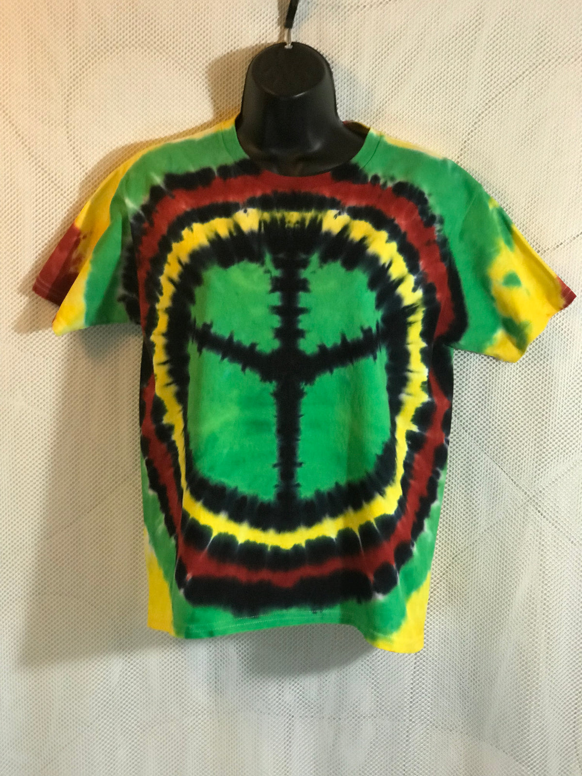 Youth Large Red Yellow Black and Green Peace Sign #1361