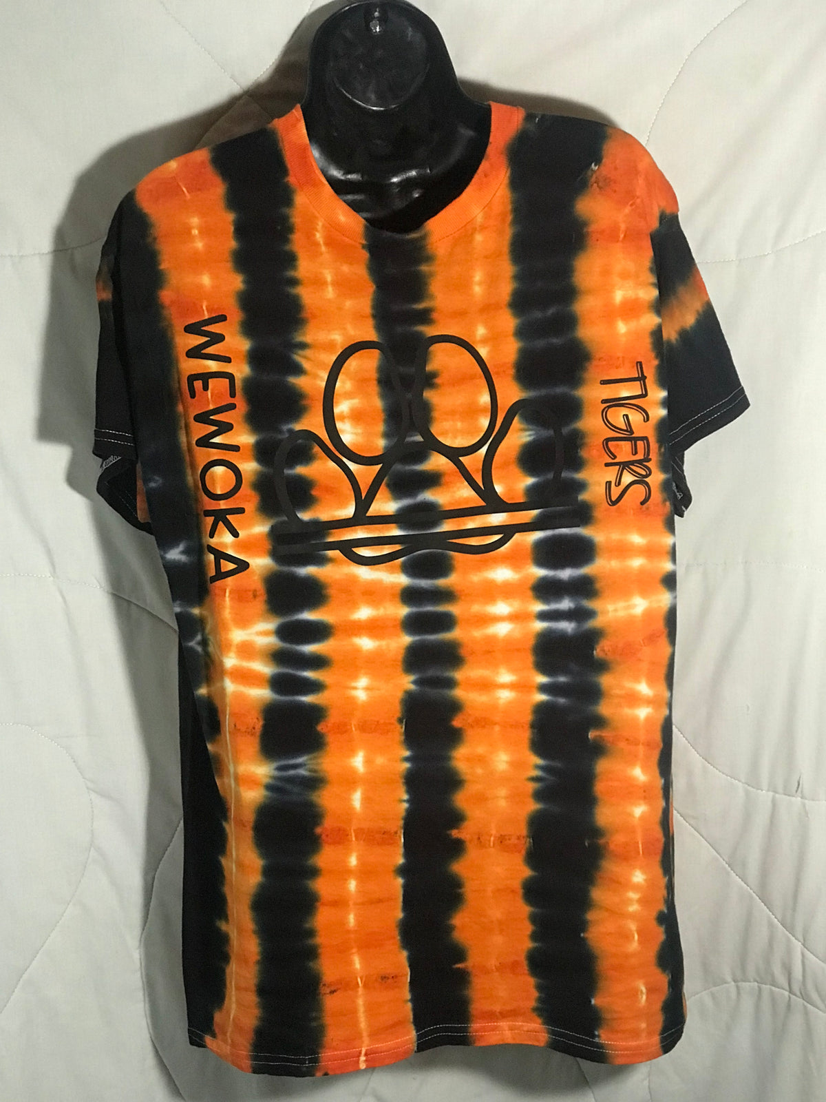 Adult Medium Orange and Black Wewoka Tigers #238