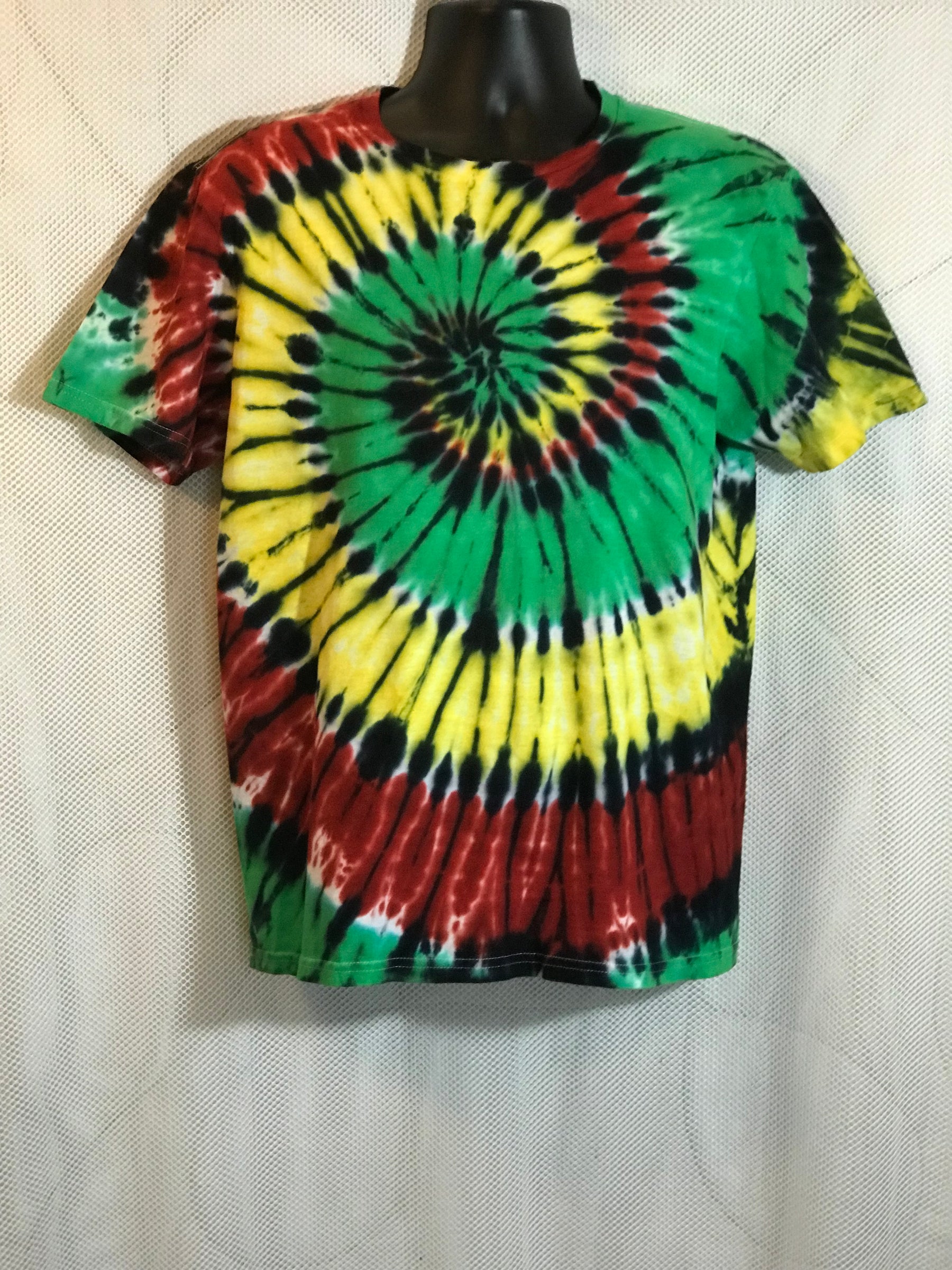 Adult Medium Red Yellow Green and Black Spiral #246