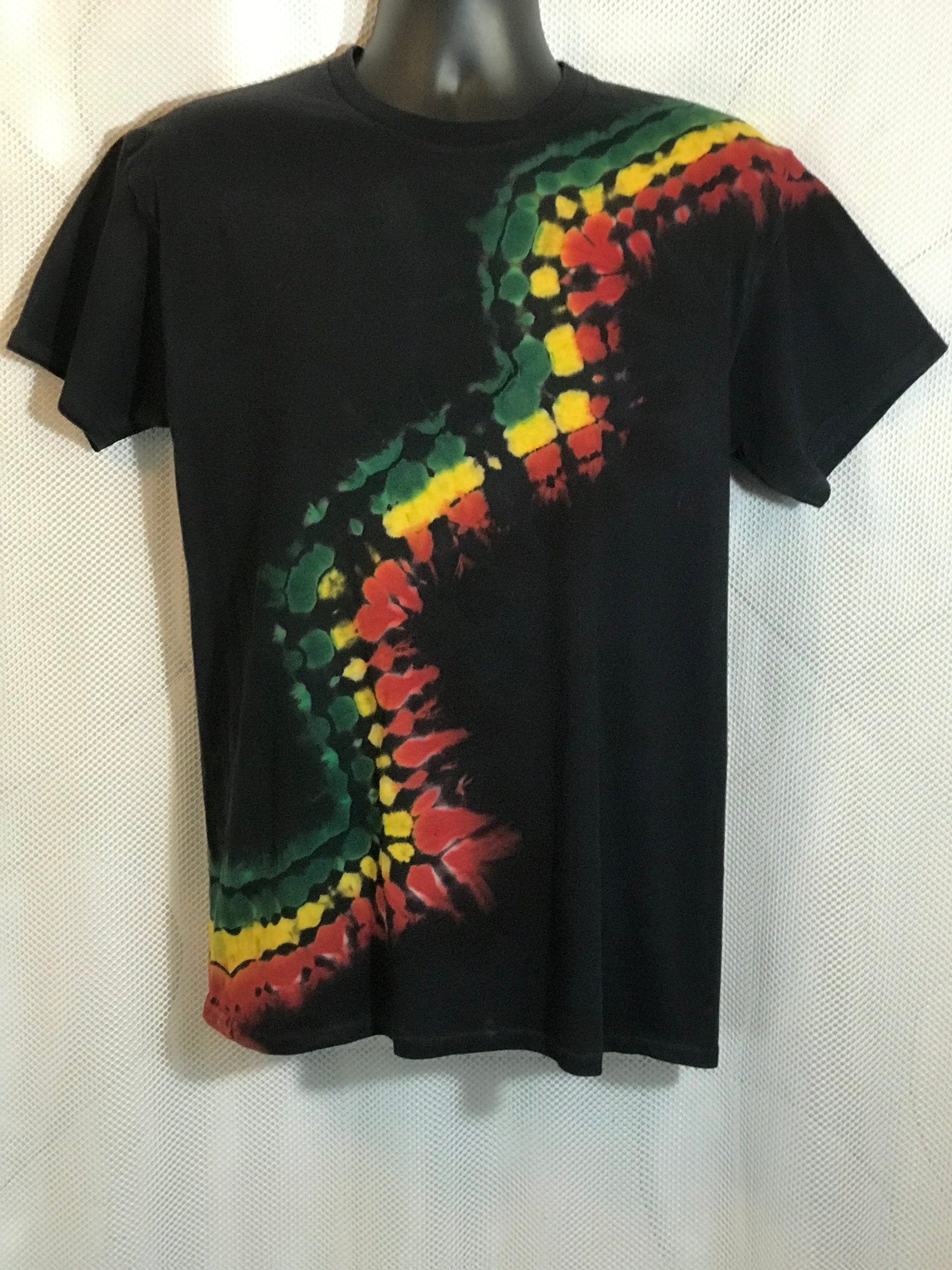 Adult Medium Black Red Yellow and Green Zig Zag #249