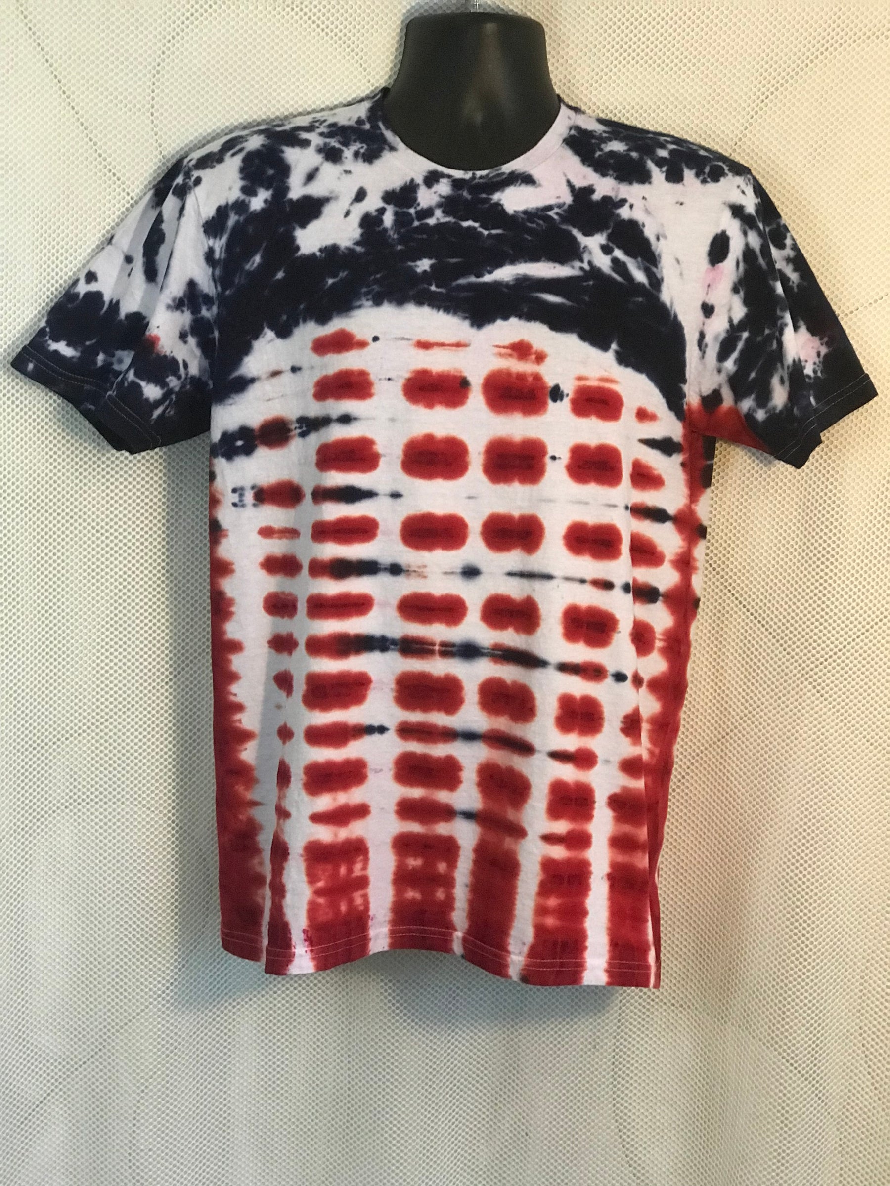 Medium Red White and Blue #255