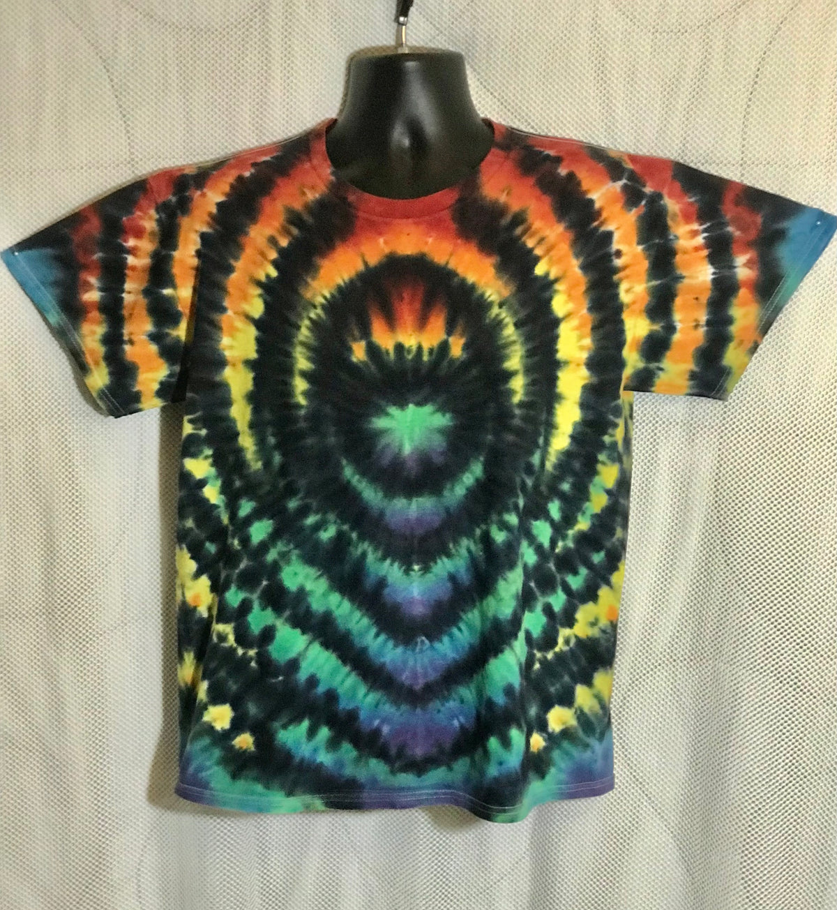 Adult Medium Pride Rainbow Spiral on Black (Wigwag) #264