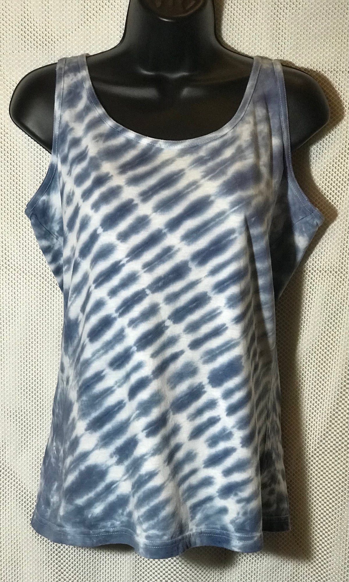 Adult Medium Womens Tank Wedgewood Blue and White Tire Track #266