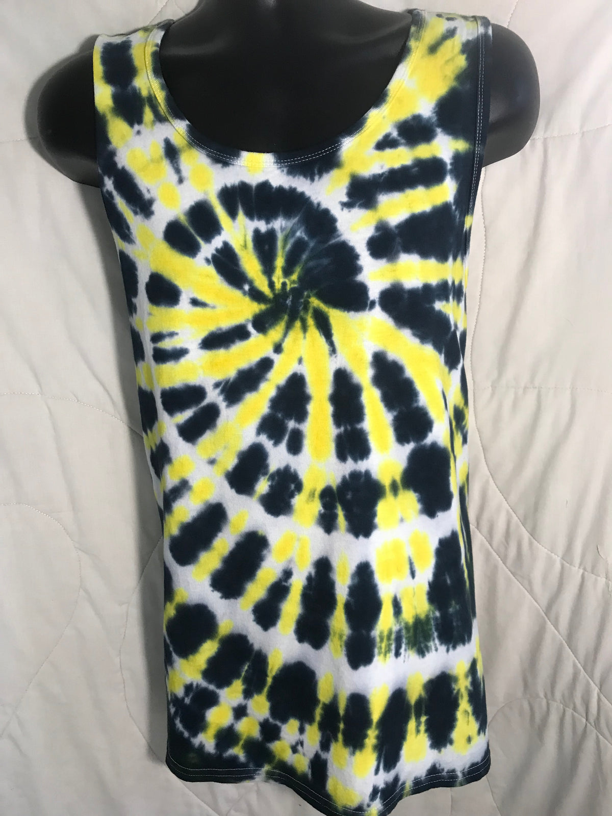 Adult XL Black and Yellow Spiral - Mens #650