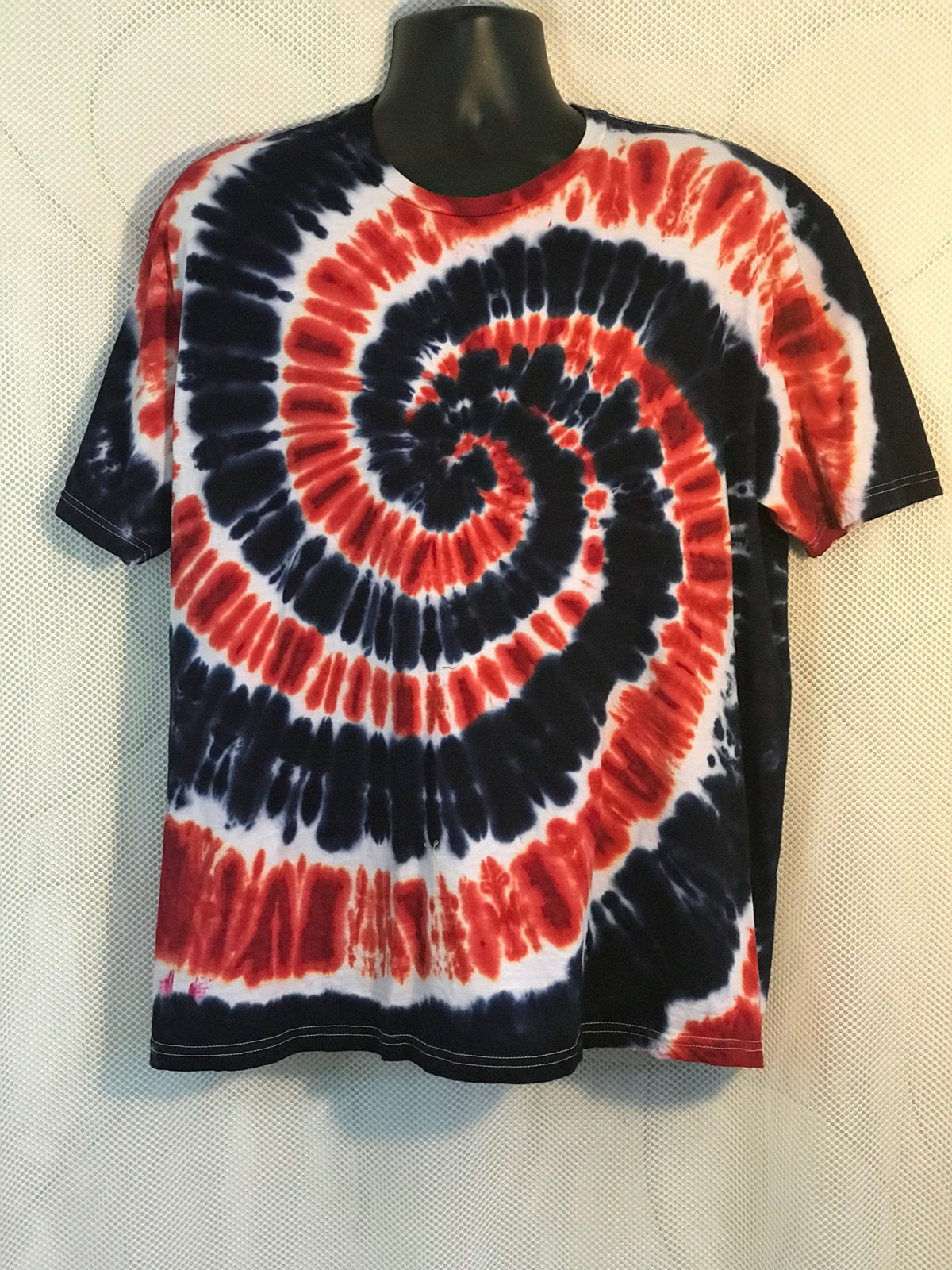 Adult XL Red White and Blue Spiral #678