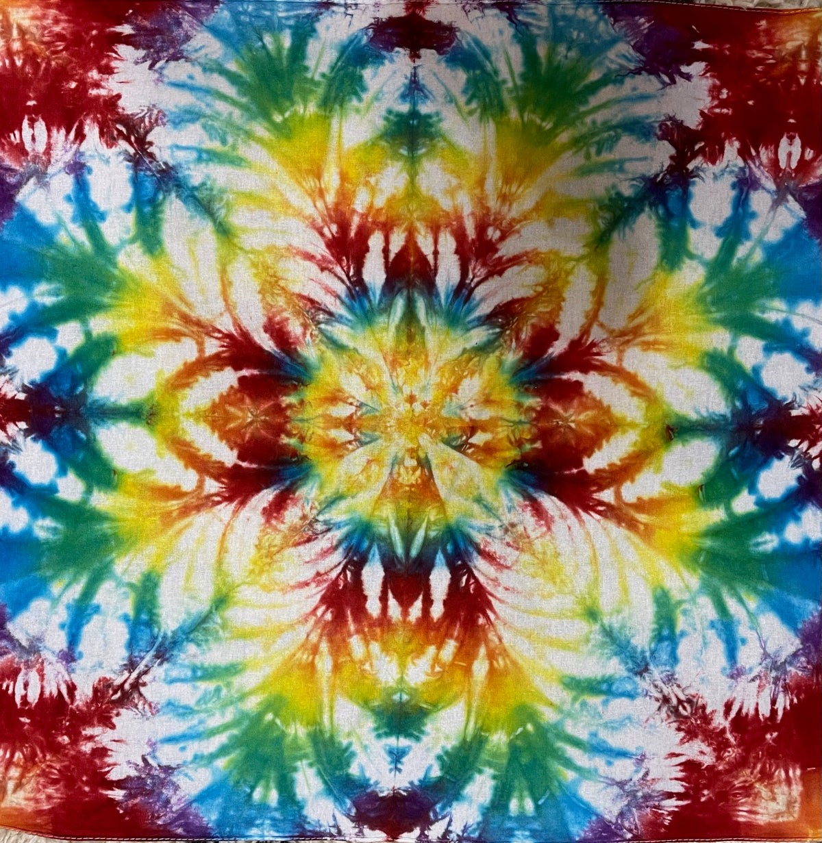 Bandana 22" x 22" Rainbow Starflower BA #041