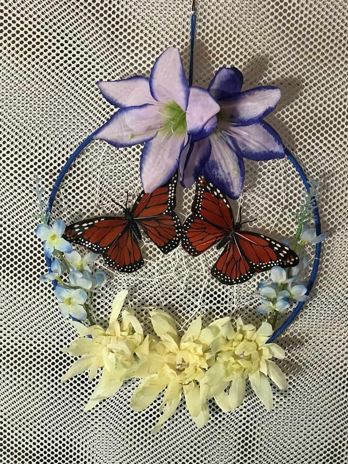 Wall Hanging 10" Lillies and Butterflies SA #57