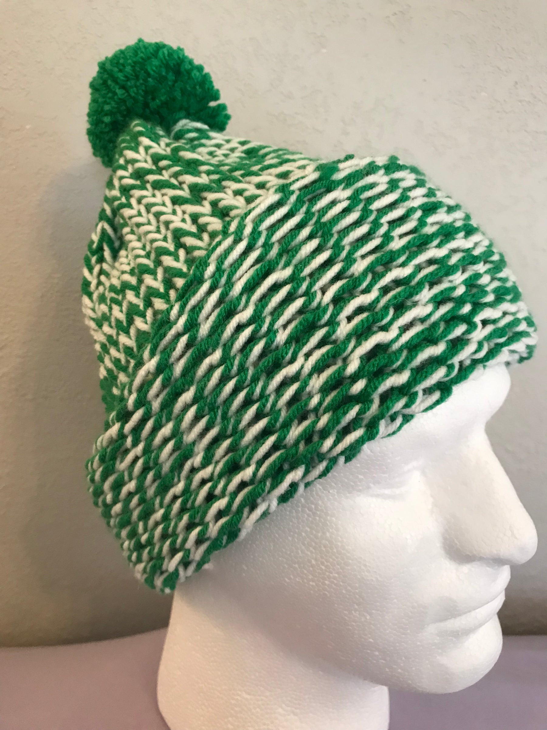 Adult Knit Green and White SA #67