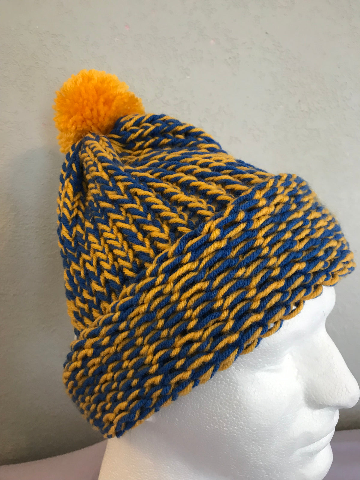 Adult Knit Blue and Gold SA #68