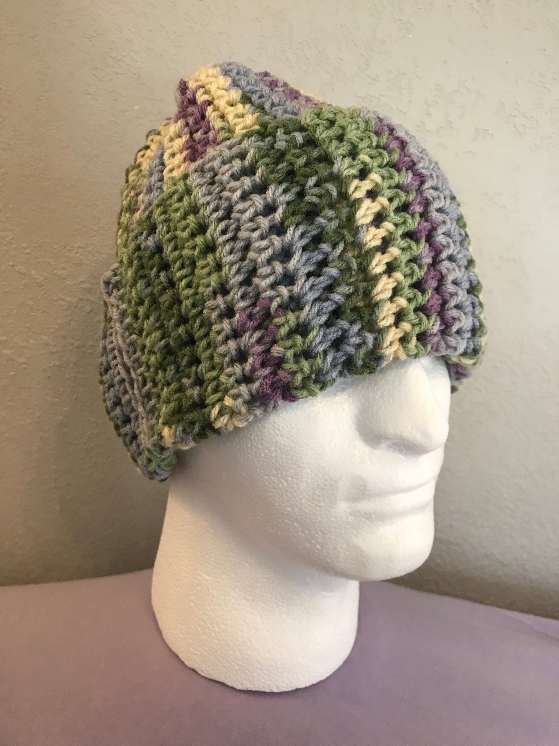 Adult Crochet Lavender Blue Green Beige Variegated #Z008