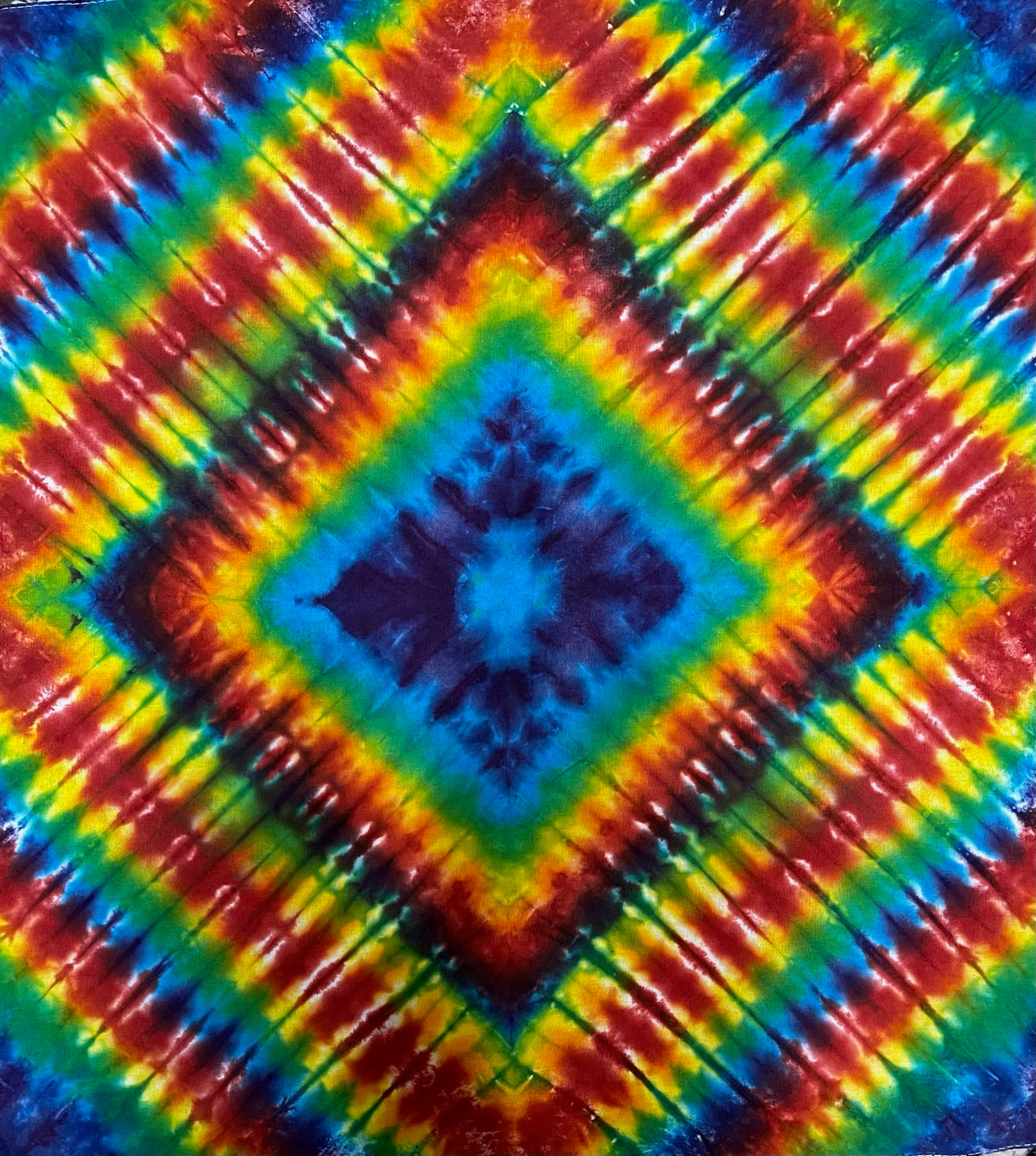 Bandana 22" x 22" Rainbow Diamonds BA #048